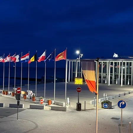 Fenetres Sur Arromanches-les-Bains